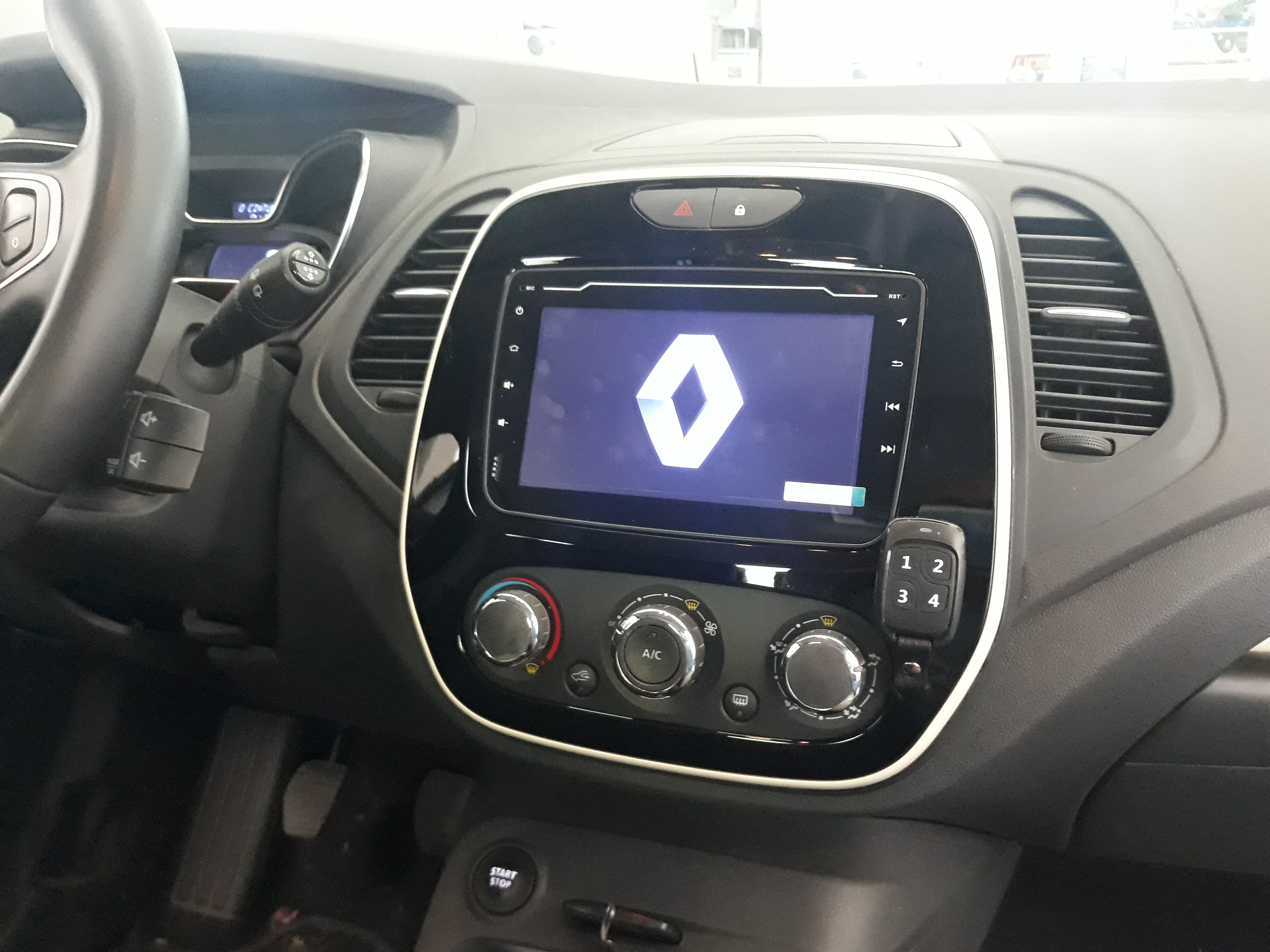 Renault Captur - Installazione 4